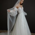 Tulle veil with comb, width 1.5 m (59'') , length 1,75м (69'')